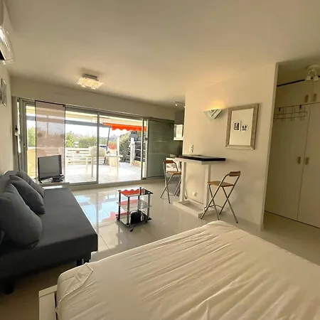 1 Ch Avec Terrasse Et Clim - Cap D'agde - Fr-1-867-1 Villa