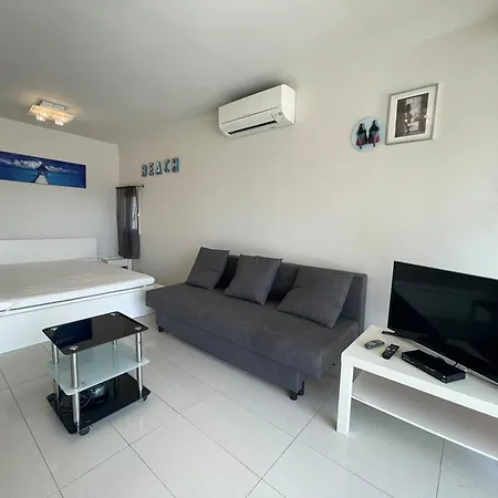 Villa 1 Ch Avec Terrasse Et Clim - Cap D'agde - Fr-1-867-1 Agde